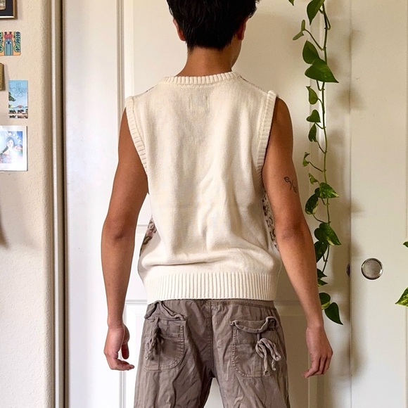 BDG Pink & Brown Patterned Sweater Vest - Picture 3 of 6